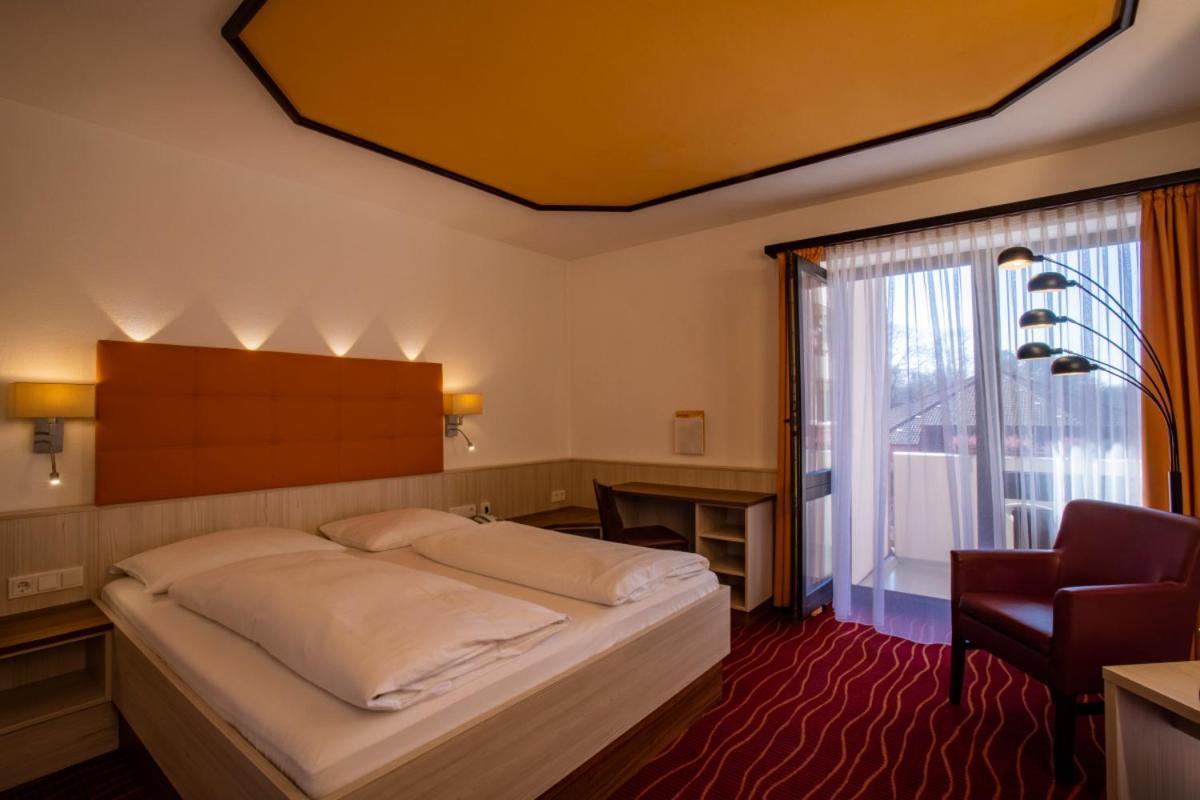 Hotel Am Kurpark Bad Hersfeld Esterno foto