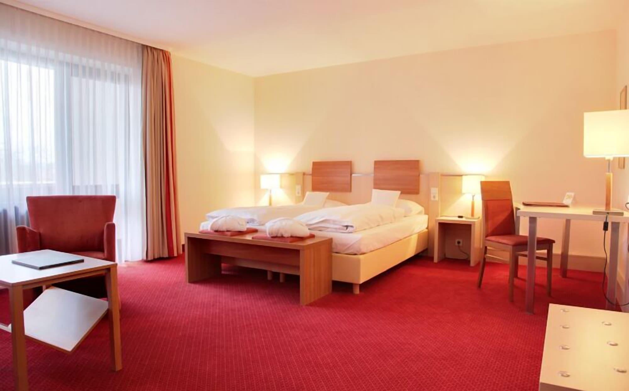 Hotel Am Kurpark Bad Hersfeld Esterno foto
