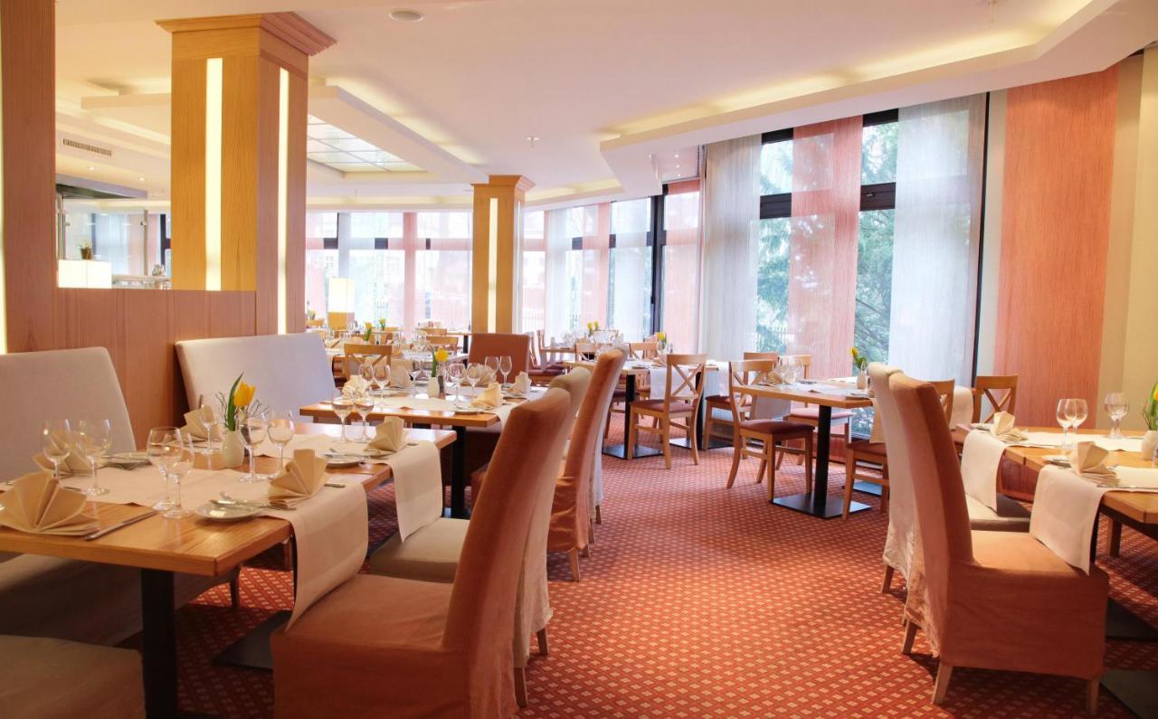 Hotel Am Kurpark Bad Hersfeld Esterno foto